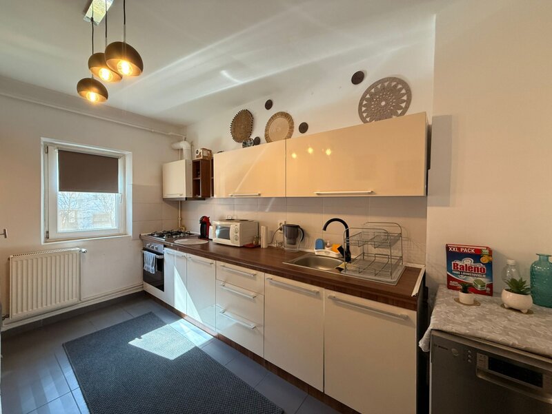 Timisoara De Inchiriat Apartament 4 camere complet utilat, 82mp utlili Zona Bucovina